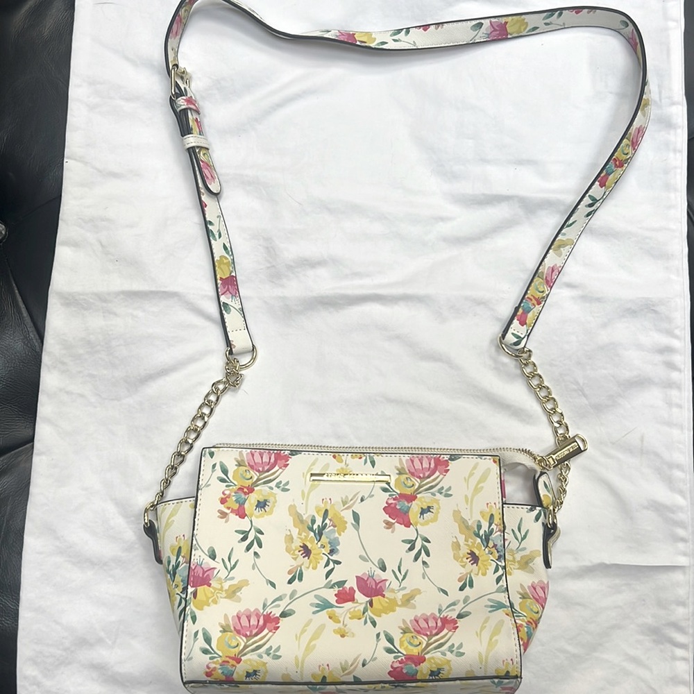 Steve Madden white and floral Blexi crossbody